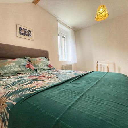 Loft Spacieux En Pleine Foret Bining Екстериор снимка