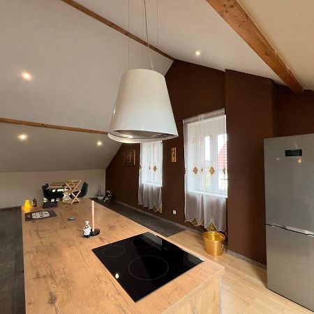 Loft Spacieux En Pleine Foret Bining Екстериор снимка