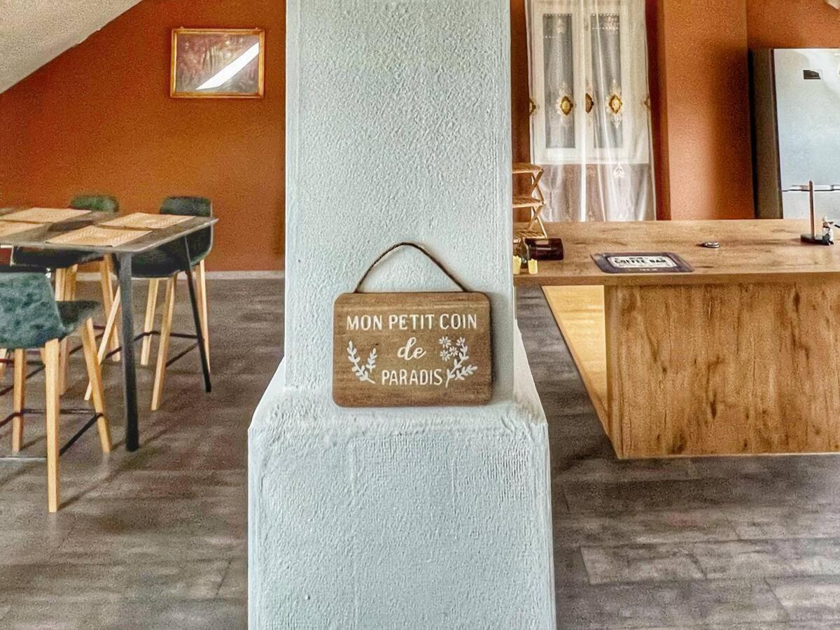 Loft Spacieux En Pleine Foret Bining Екстериор снимка